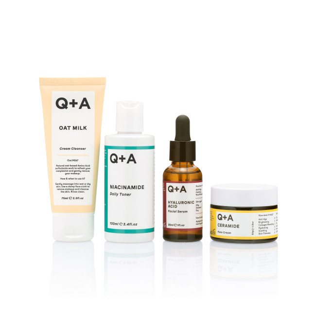 Conjunto de 4 produtos Holiday Heroes Q+A