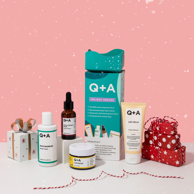 Conjunto de 4 produtos Holiday Heroes Q+A