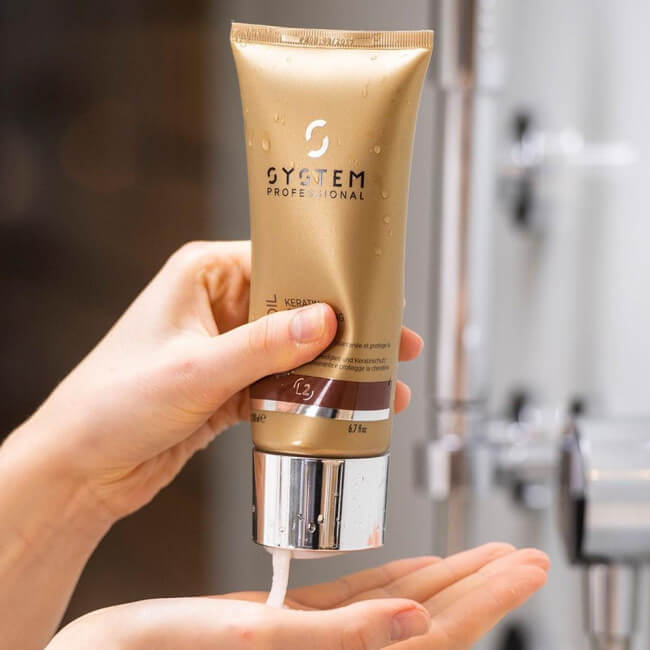 Condicionador protetor de queratina L2 System Professional LuxeOil200ml
