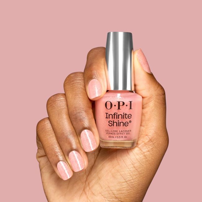 Verniz Infinite Shine Vegan OPI'm Dreaming Suzi's Pedicure Throne OPI 15ml