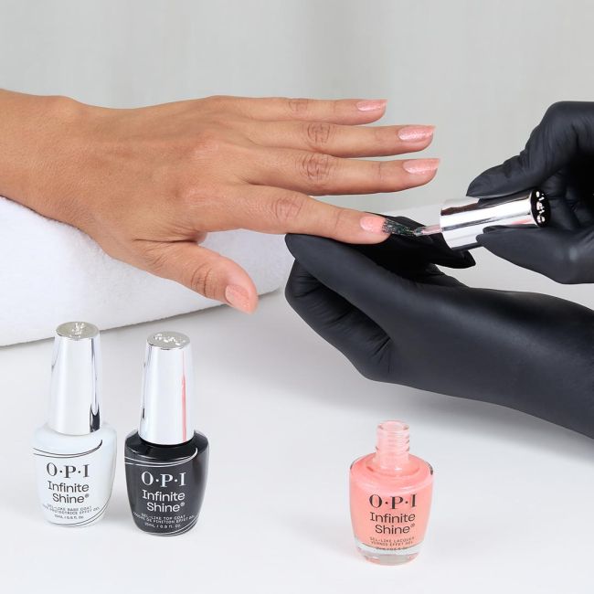 Verniz Infinite Shine Vegan OPI'm Dreaming Suzi's Pedicure Throne OPI 15ml