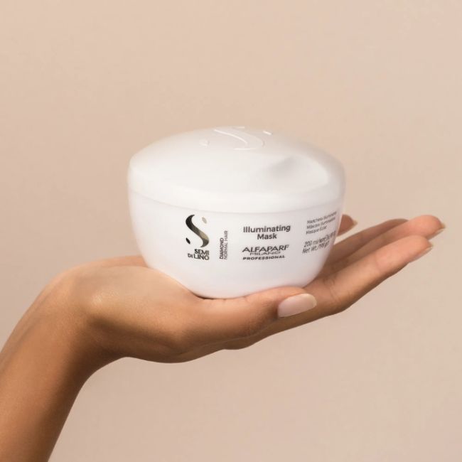 Masque Diamond onthullende glans Semi Di Lino 200ml