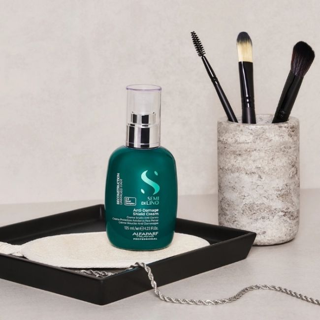 Creme escudo anti-danos Reconstrução Semi Di Lino 125ml