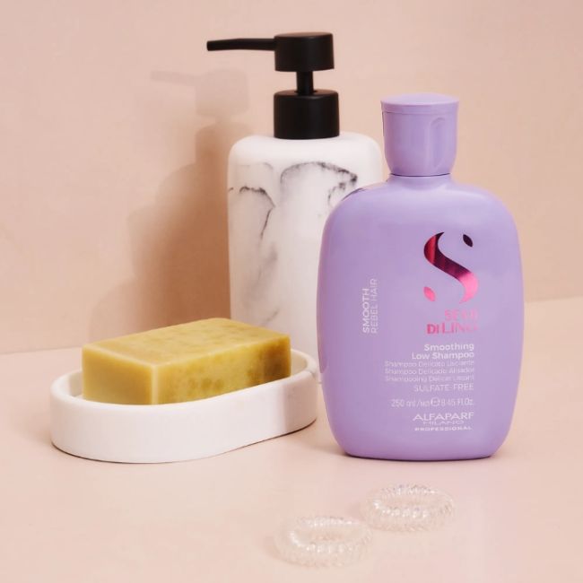 Zachte gladmakende shampoo Smooth Semi Di Lino 250ml