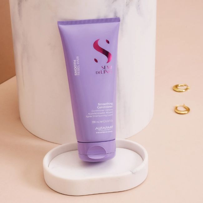 Conditioner gladmakend Smooth Semi Di Lino 200ml