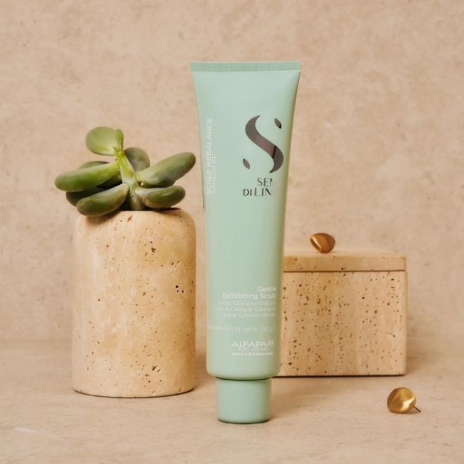 Esfoliante para couro cabeludo com caspa Scalp Semi Di Lino 150ml