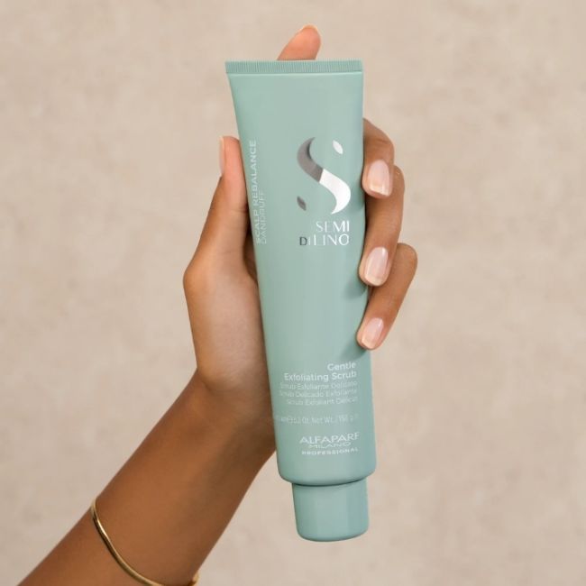 Esfoliante para couro cabeludo com caspa Scalp Semi Di Lino 150ml