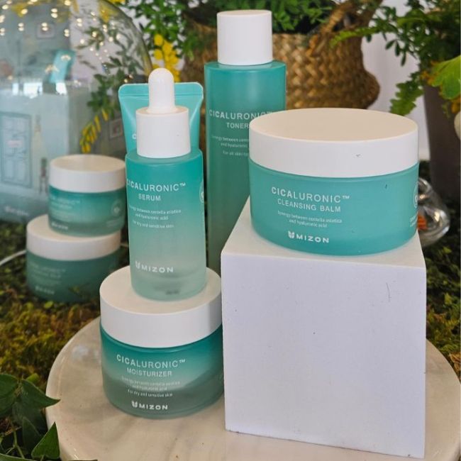 Mousse de limpeza Cicaluronic Low ph Cleansing Foam Mizon 120ml