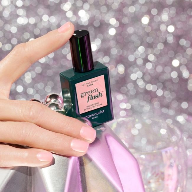Semi-permanente LED vernis Green Flash Satin Manucurist 15ml