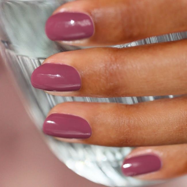 Semi-permanente LED nagellak Green Flash Victoria Plum Manucurist 15ml