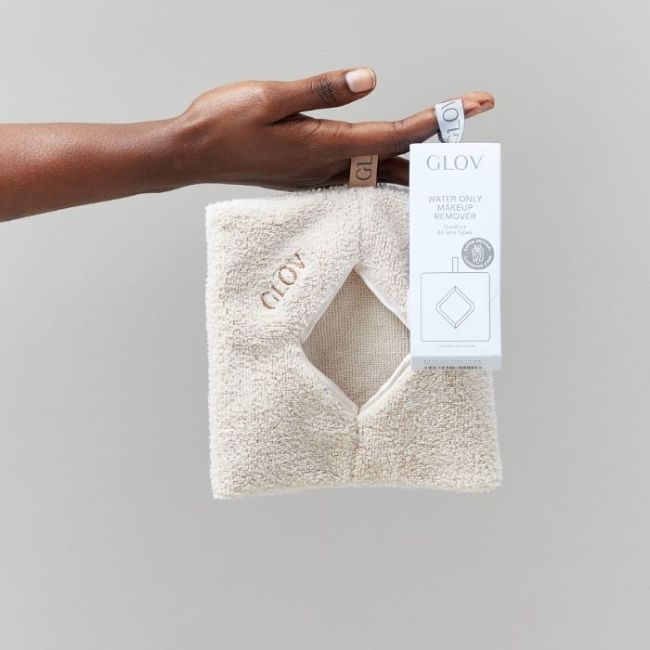 Ivory reusable makeup remover towel Glov Ivory reusable makeup remover towel Glov