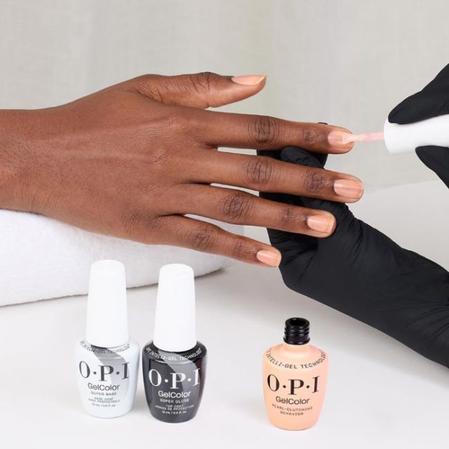 OPI Gel Color Vegan Make Em Jelly Pearl-Clutching Behavior 15ML