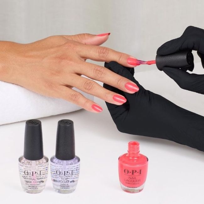 OPI Vernis à ongles Make Em Jelly Drive ‘Em Magenta 15ML
