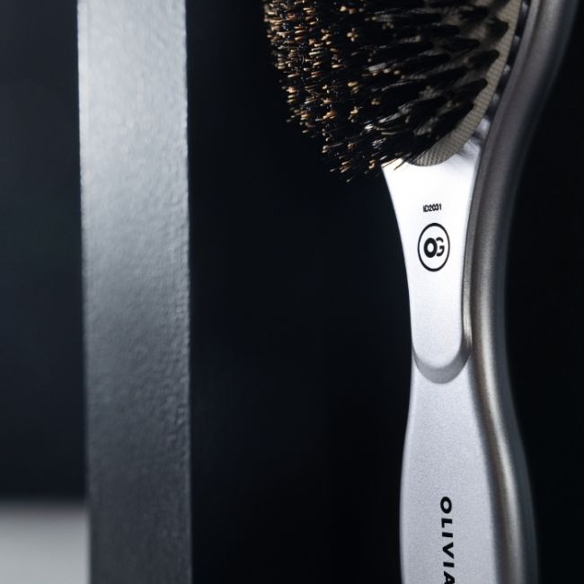 Brosse Expert Care Oval poils de sanglier & nylon argent Olivia Garden