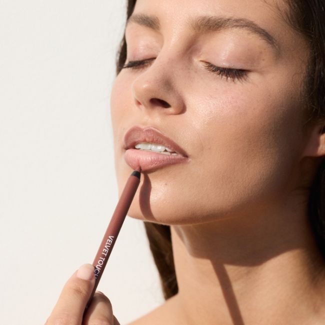 Crayon à lèvres Velvet Touch Lipliner 001 Nougat Crisp GOSH