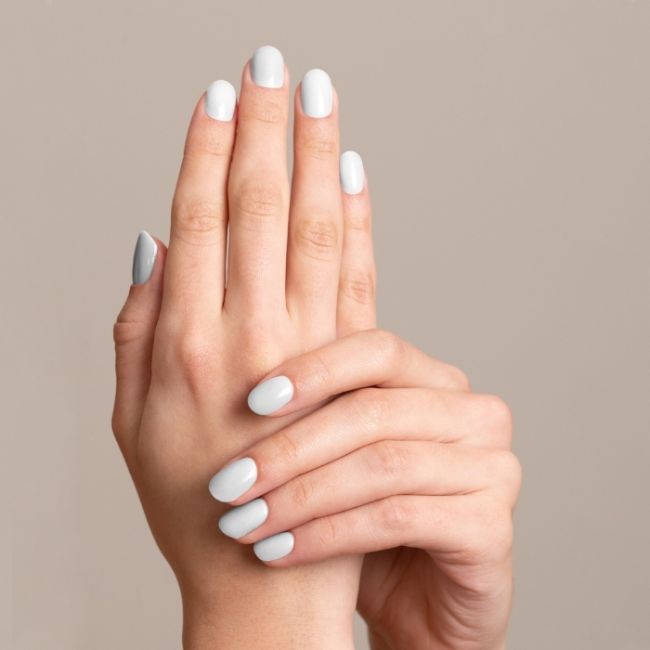 Professional semi-permanent nail polish Gelegant Expert Line 101 White MNP 8ml