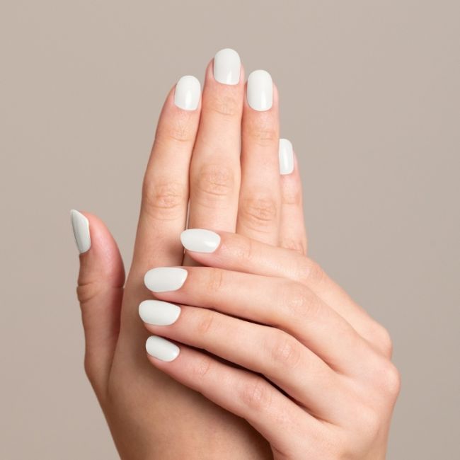 Professional semi-permanent nail polish Gelegant Expert Line 102 Coconut Kiss MNP 8ml