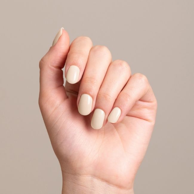 Professional semi-permanent nail polish Gelegant Expert Line 103 Almond Milk MNP 8ml