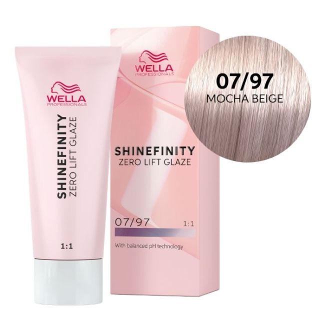 Coloration gloss Shinefinity Surreal 07/97 blond moyen fumé marron Wella 60ML