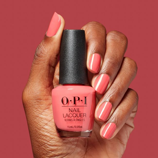 OPI Vernis à ongles What's Your Mani-Tude Bubblegum Goth 15ml