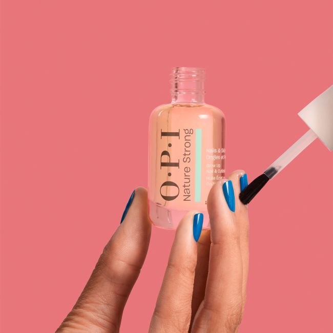 Huile Eclat Ongles et Cuticules Nature Strong OPI 15ml