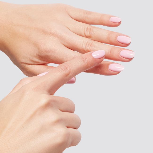 Huile Eclat Ongles et Cuticules Nature Strong OPI 30ml