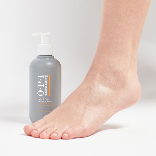 Bain de Pieds Adoucissant Nature Strong OPI 250ml