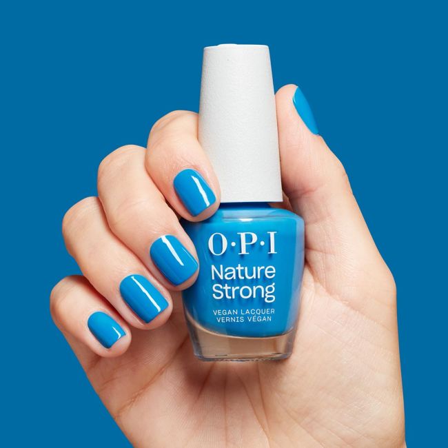 Vernis Fresh as a Blue Daisy Nature Strong OPI 15ml