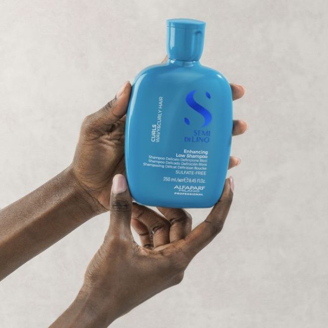 Shampooing doux définition boucles Curls Semi Di Lino 250ML
