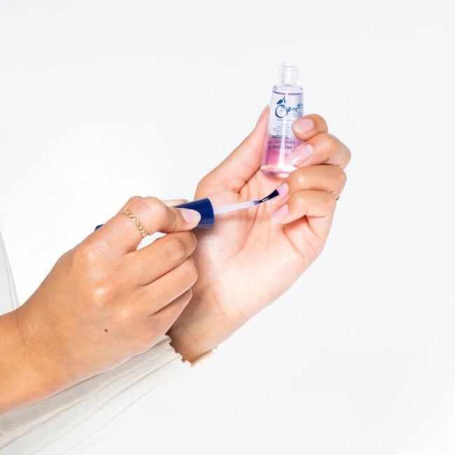 Blanchisseur pour ongles Effet UV Bleu Herôme 10ml