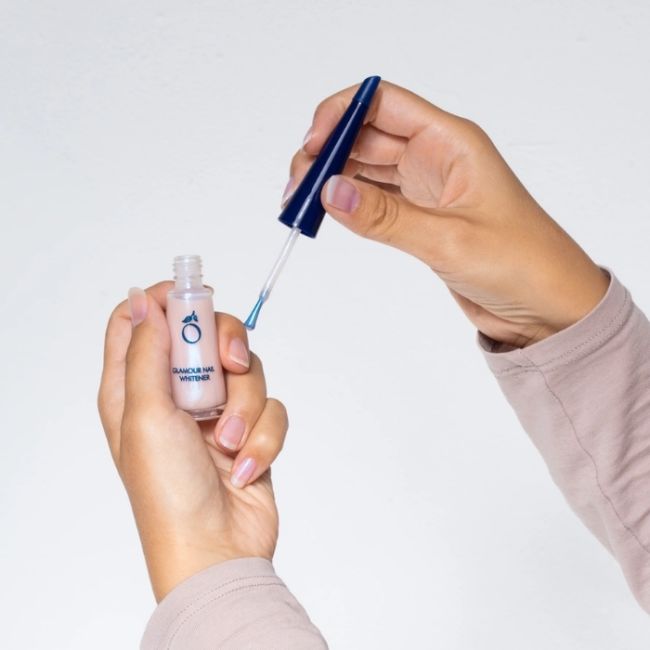 Blanchiseur naturel d'ongles teinte glamour Herôme 10ml