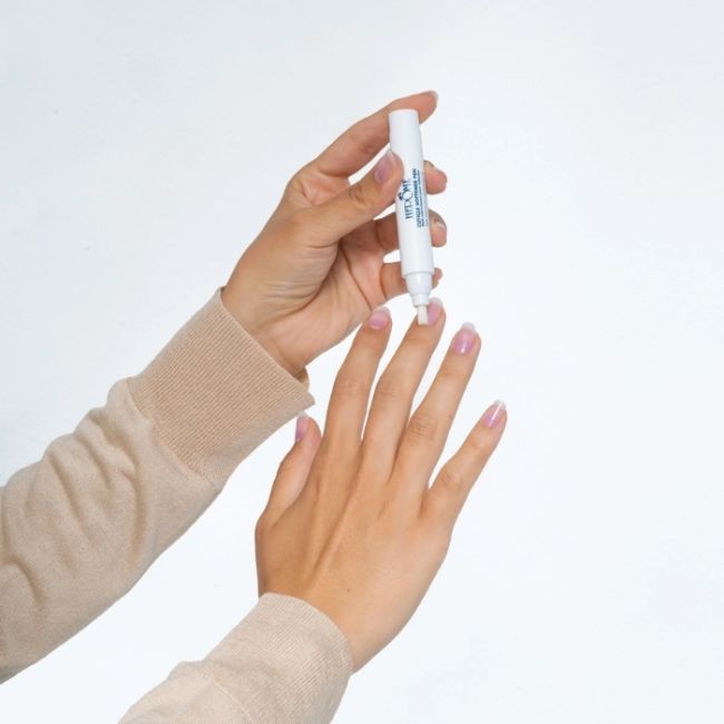 Stylo adoucissant pour cuticules Herôme 4ml