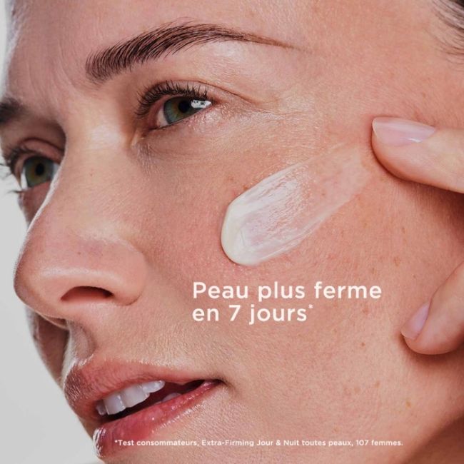 Recharge crème de jour effet lift anti-rides fermeté au Collagen Extra-Firming SPF15 Clarins 50ml