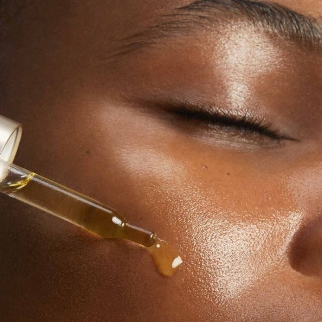 Olio lenitivo nutriente per pelli secche o arrossate Sandalo 30ml