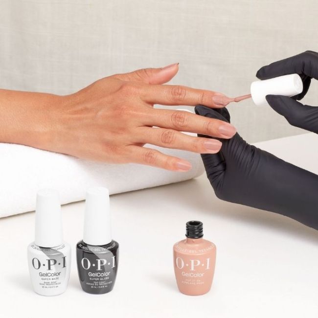 OPI Gel Color Vegan The News OPIcons Zet het in de Vliegtuigmodus 15ML