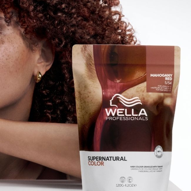 Colorazione naturale Supernatural Color Biondo Medio Ramato Mogano 7/45 Wella 120g