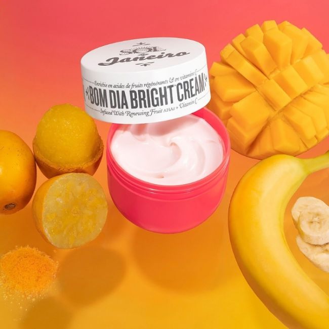 Crème nourrissante pour le corps Bom Dia Bright Body Cream Sol de Janeiro 240ml