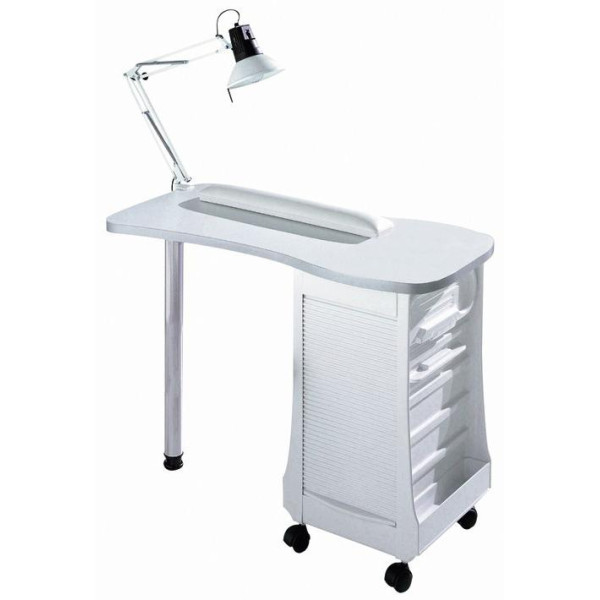 Manicure table empty