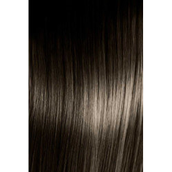 7.0 blond bedeutet eine Haarfarbe auf der Skala von Blondtönen. Es handelt sich um einen mittleren Blondton, der oft als natürli