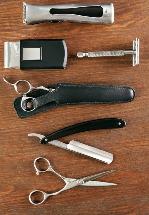 HAARSCHNEIDEMASCHINEN & RASIERAPPARATE